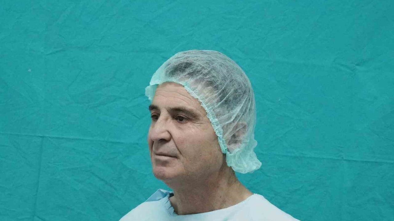 Bitlis'te ilk derin plan (deep plane) yüz germe ameliyatı başarıyla gerçekleştirildi