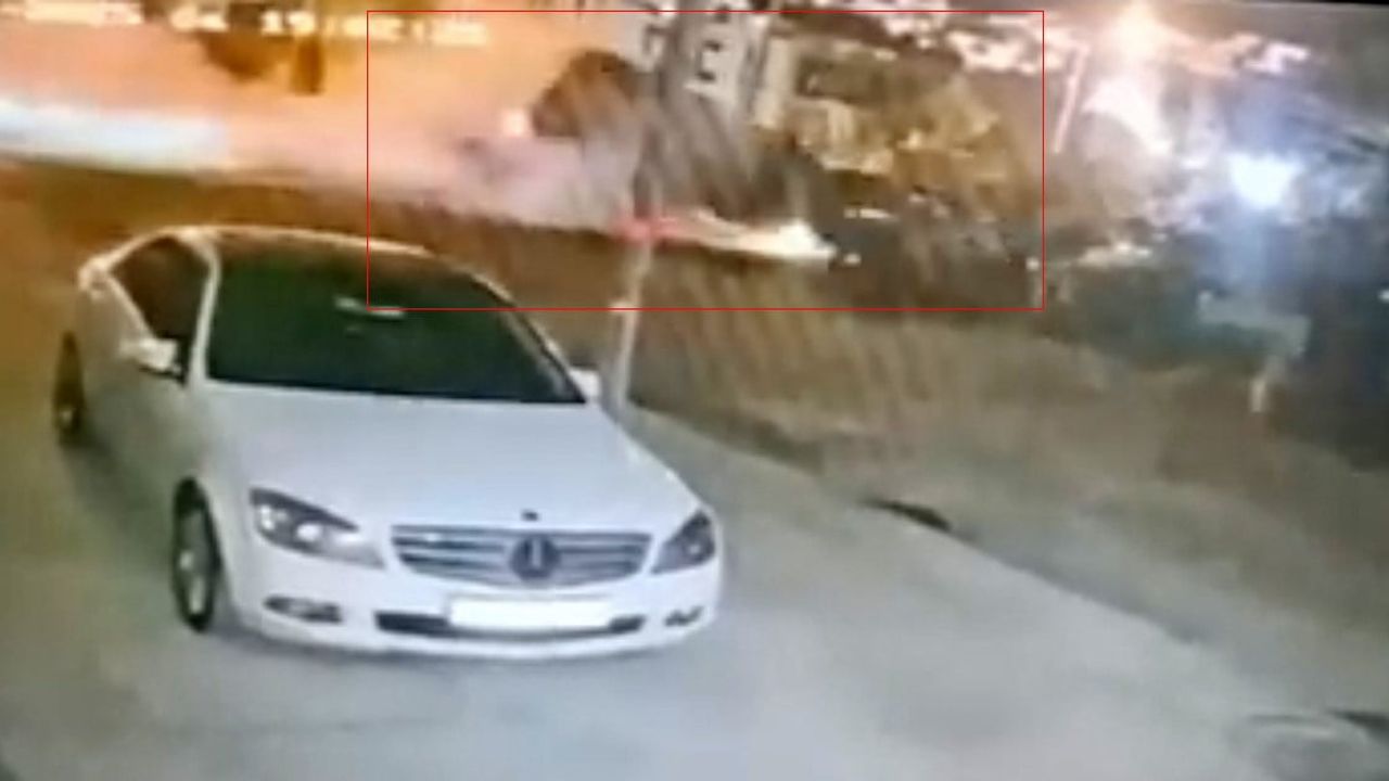 Bodrum'da kamyonetin park halindeki araca çarpması sonucu 1 kişi yaşamını yitirdi