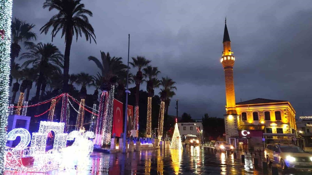 Bodrum'da yılbaşı hareketliliği zirveye ulaştı