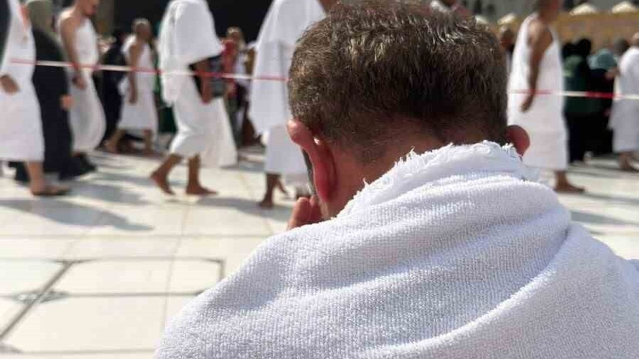 Bolu Belediye Başkanı Tanju Özcan Kabe'den Cuma Mesajı Paylaştı