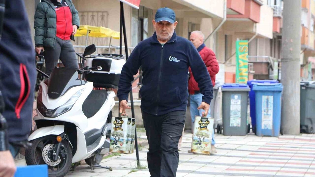 Bolu'da bin 500 litre sahte zeytinyağı ele geçirildi, üreticiye idari ceza kesildi