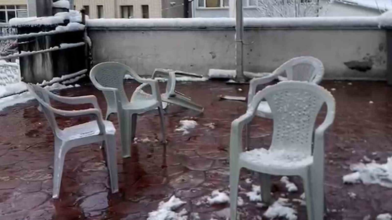 Bolu'da BOFED binasından masa ve sandalyeler çalındı