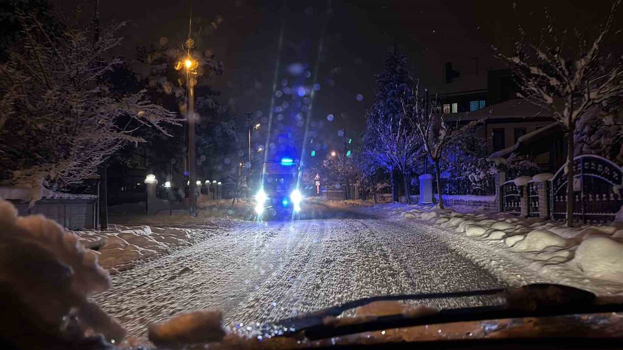 Bolu'da nargile sonrası karbonmonoksit şüphesiyle 6 kişi hastaneye kaldırıldı
