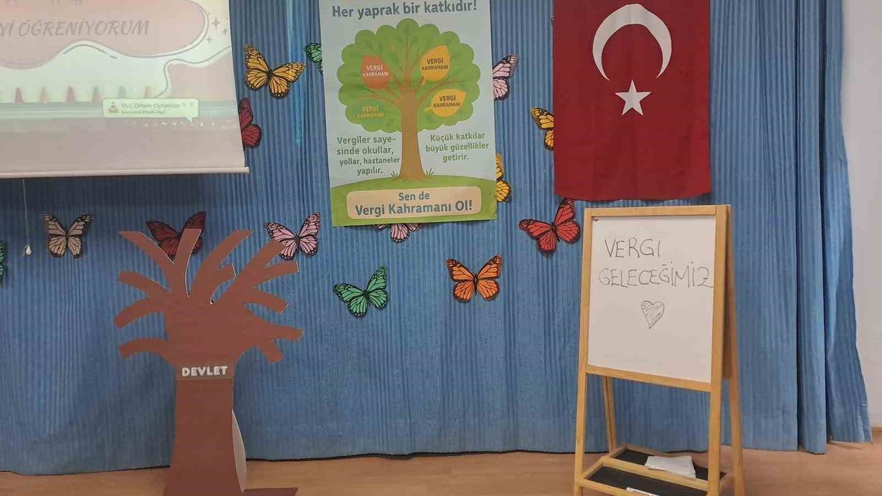 Buldan'da öğrencilere vergi bilinci eğitimi verildi