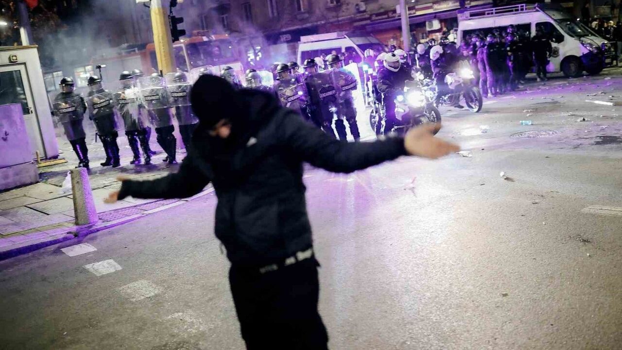 Bulgaristan’da hükümet karşıtı protestolarda çatışma: 2 polis yaralandı, 10 gözaltı