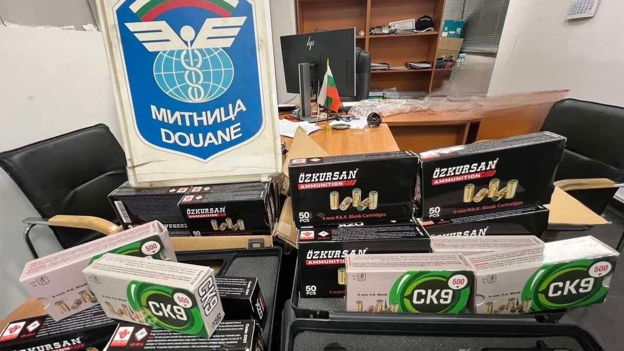 Bulgaristan sınırında Türkiye'den Kuzey Makedonya'ya giden kaçak silah sevkiyatı durduruldu