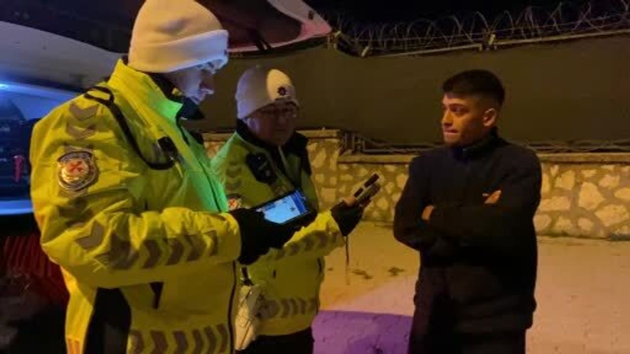 Burdur'da aday sürücü 0.56 promil alkollü yakalandı, ehliyeti iptal edildi