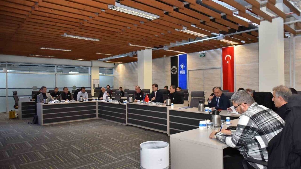 Bursa Büyükşehir Belediyesi AKOM öncülüğünde kışa hazırlık tatbikatı