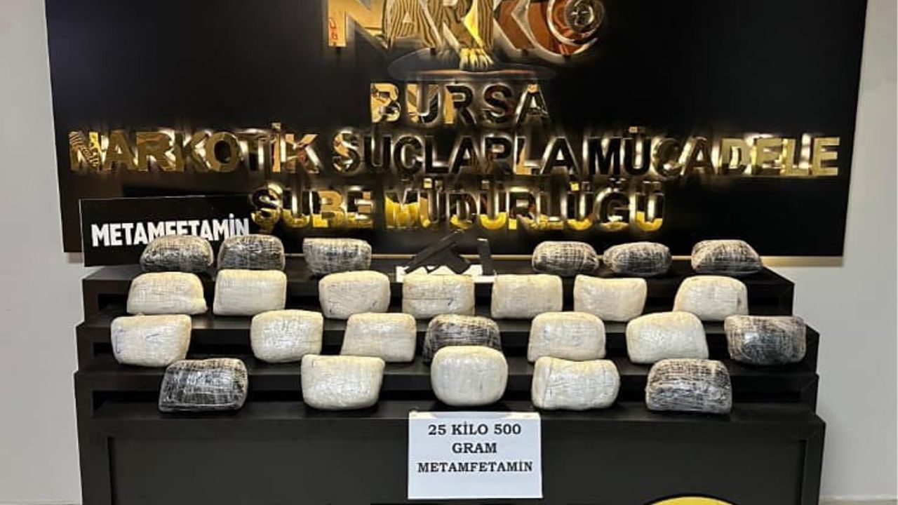 Bursa'da 25 kilo 500 gram metamfetamin ele geçirildi, 4 kişi gözaltına alındı