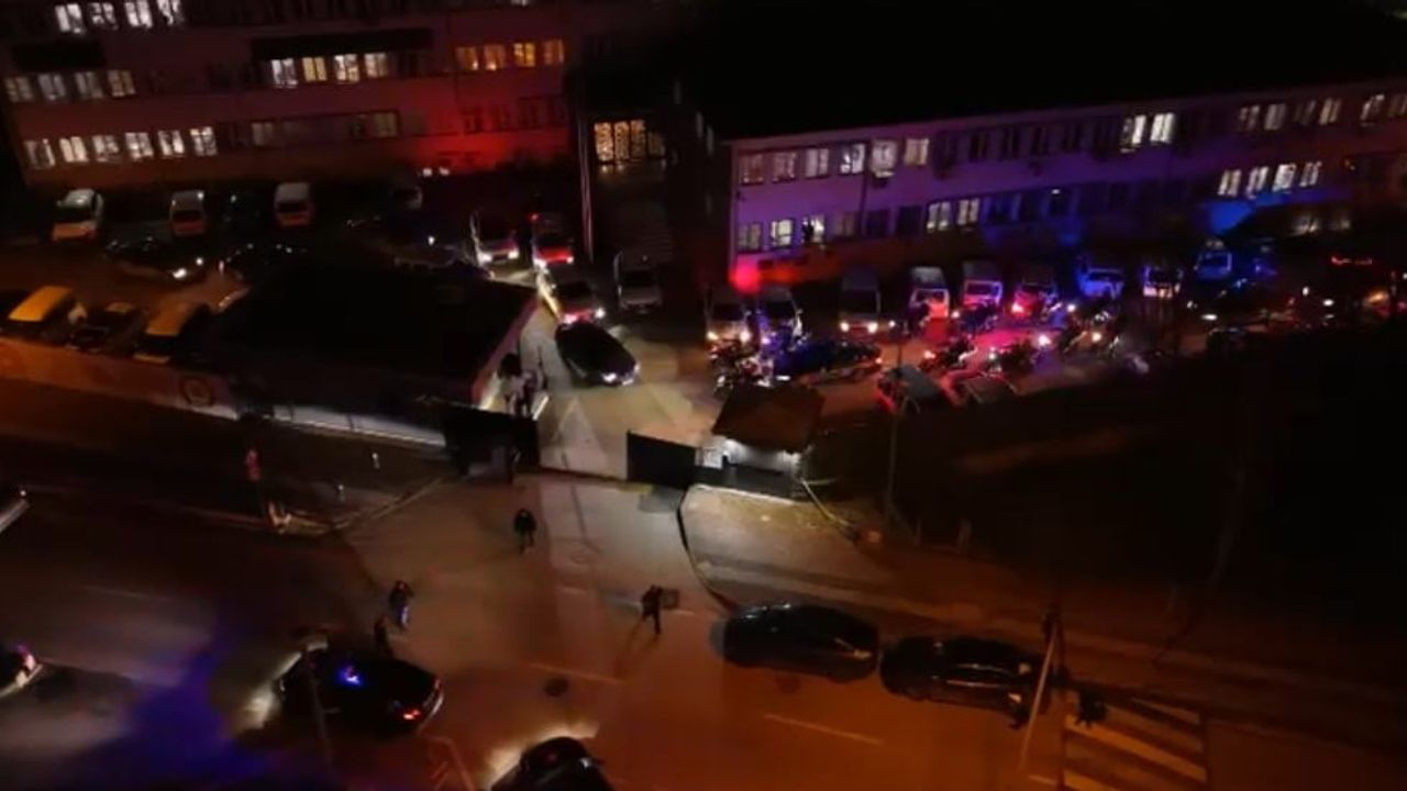 Bursa'da kapsamlı asayiş uygulaması: 3 ilçede 6 aranan şahıs yakalandı