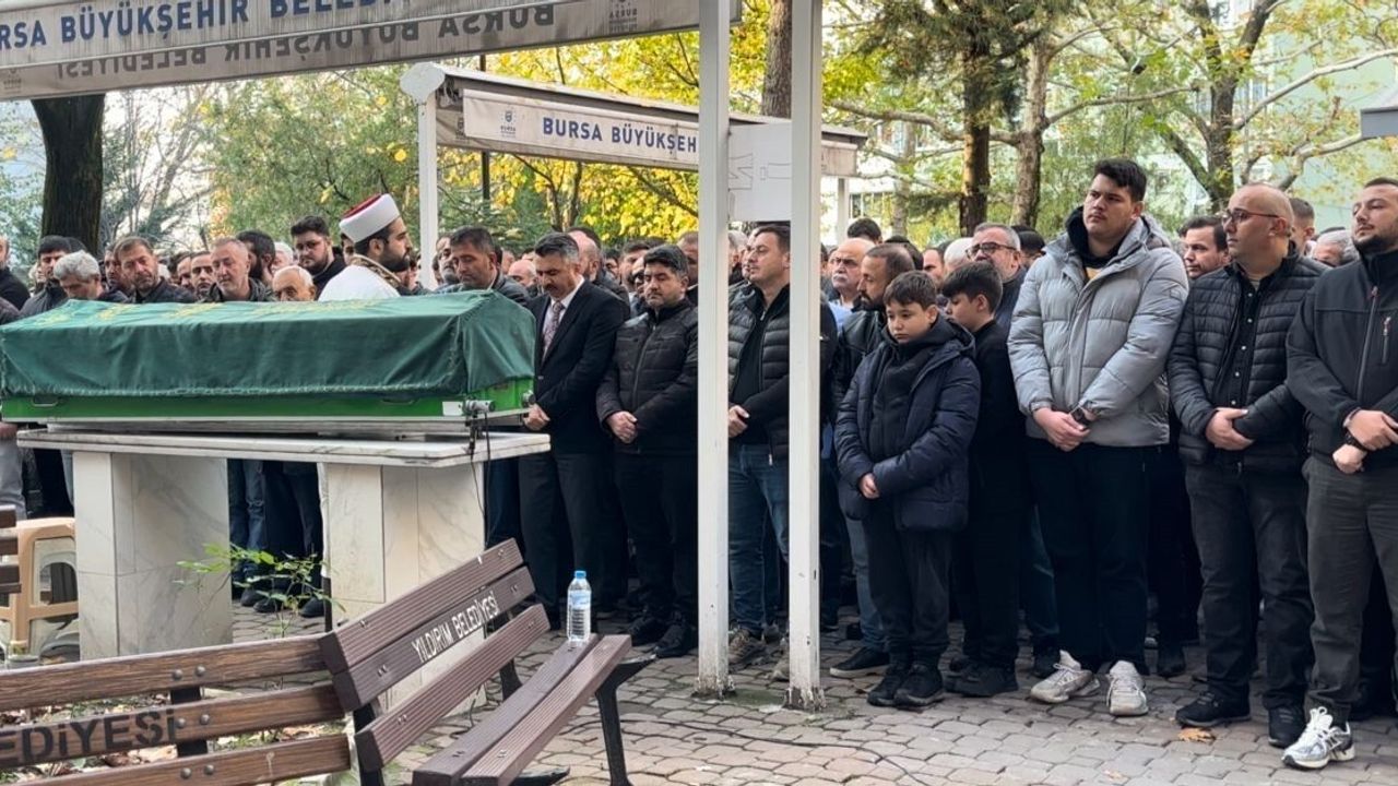 Bursa'da üniversite öğrencisi motosiklet kazasında hayatını kaybetti