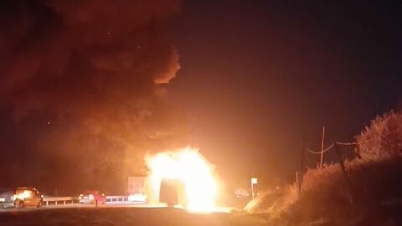 Bursa'da Yazaki servis otobüsü Dürdane rampasında alev aldı