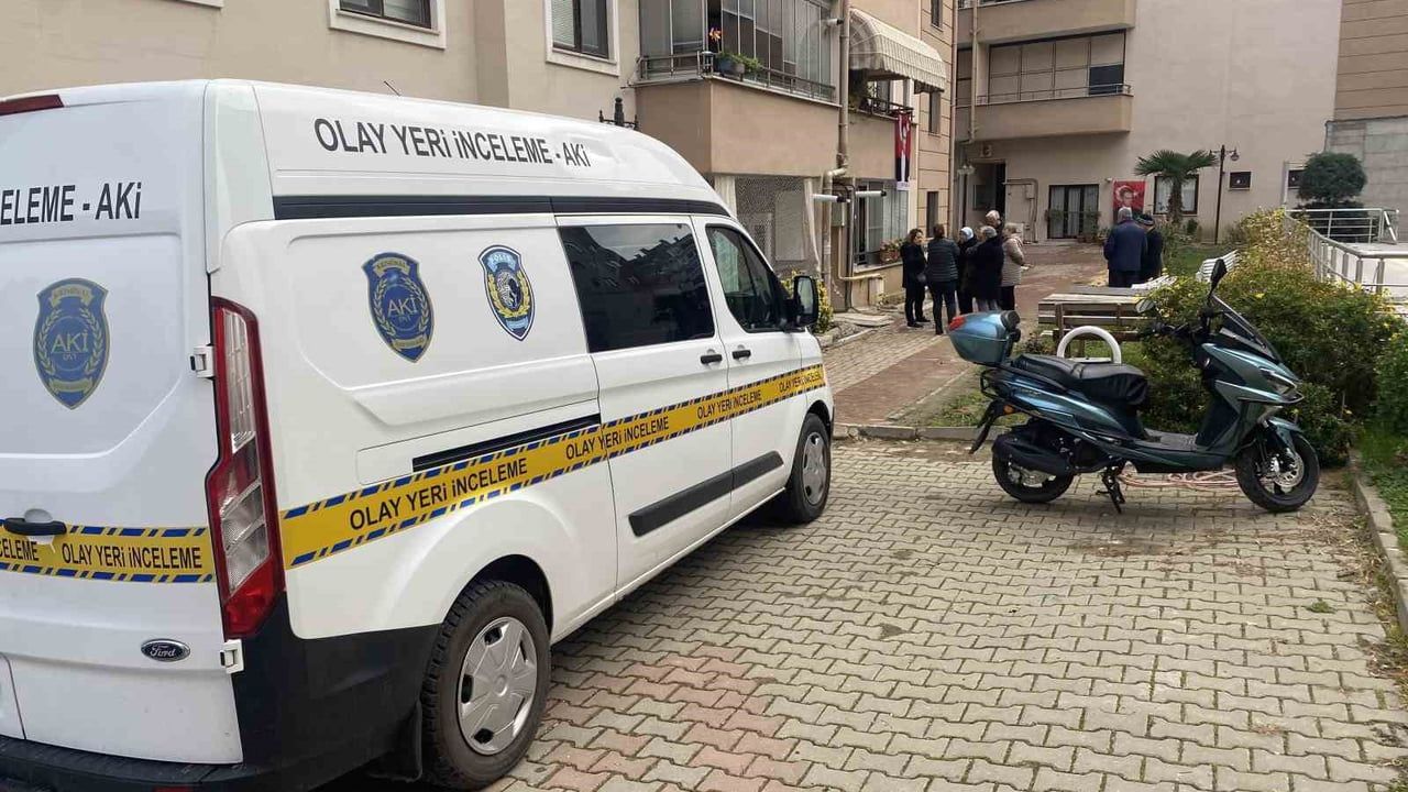Bursa Mudanya'da evinde ölü bulunan 80 yaşındaki kadının ölümü şüpheli bulundu