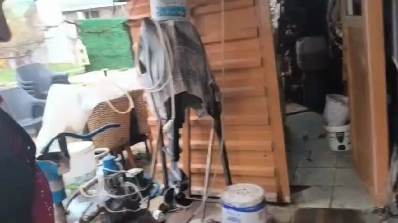 Bursa Mudanya’da Jandarmadan Yılbaşı Öncesi Kaçak İçki Operasyonu: 495 Litre Ele Geçirildi