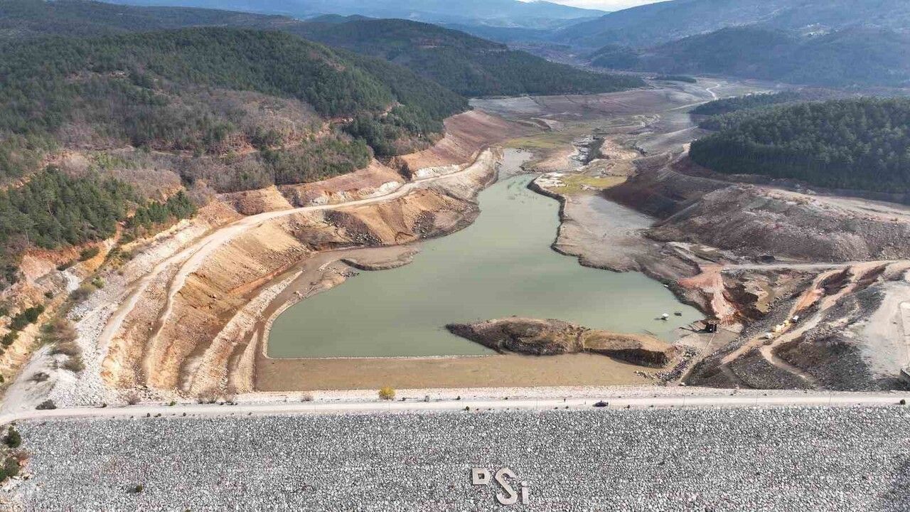 Bursa'nın 'su sigortası' Uludağ: Yağış ve kar örtüsündeki azalma su tasarrufu çağrısını güçlendiriyor