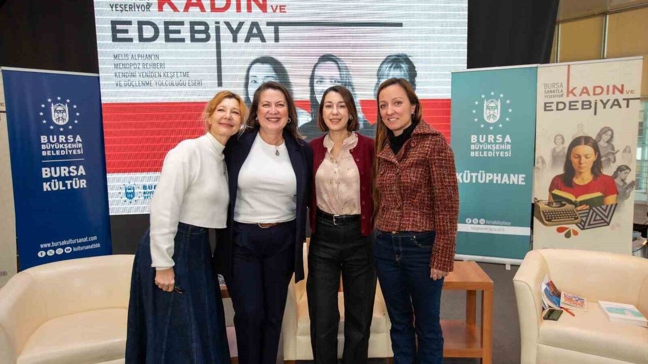 Bursa Sanatla Yeşeriyor: Melis Alphan ile 'Kadın ve Edebiyat Söyleşileri'nde menopoz, edebiyat ve yaşam tartışıldı