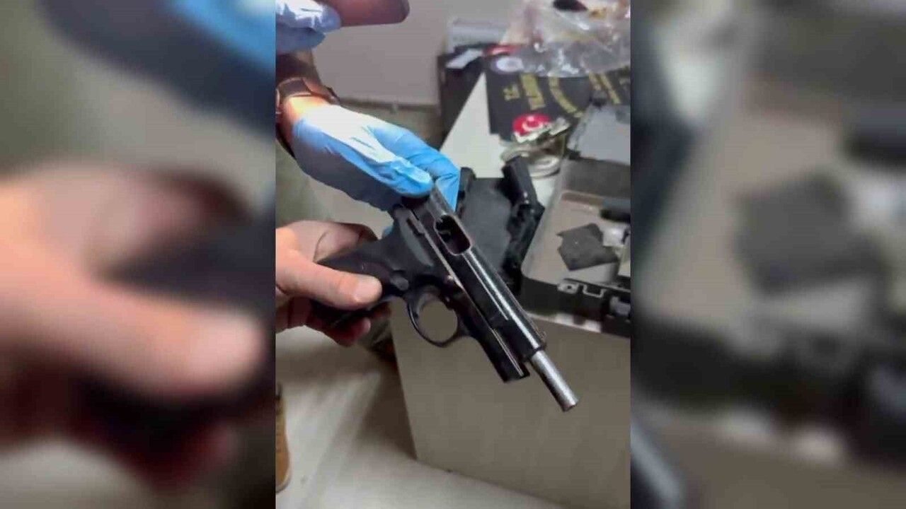 Bursa Yıldırım'da kaçak silah atölyesine operasyon: 19 tabanca ve çok sayıda malzeme ele geçirildi