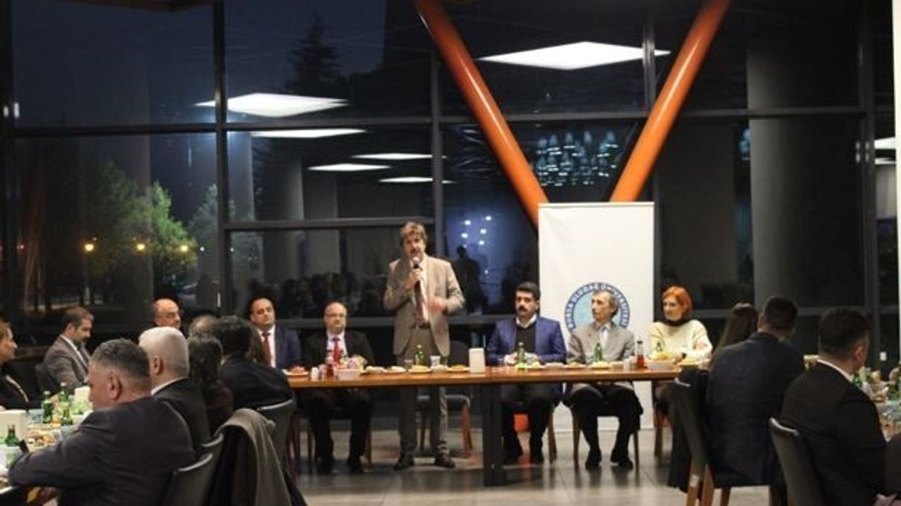 BUÜ Sosyal Bilimler MYO, özel sektörle iş birliğini güçlendirmek için program düzenledi