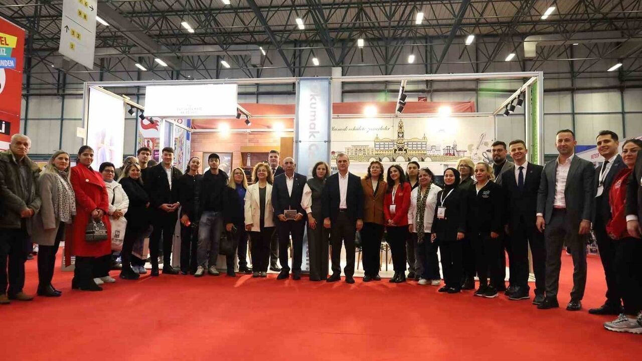 Büyükçekmece Belediyesi TÜYAP Kitap Fuarı’nda GETEM sesli kitap projesini tanıttı