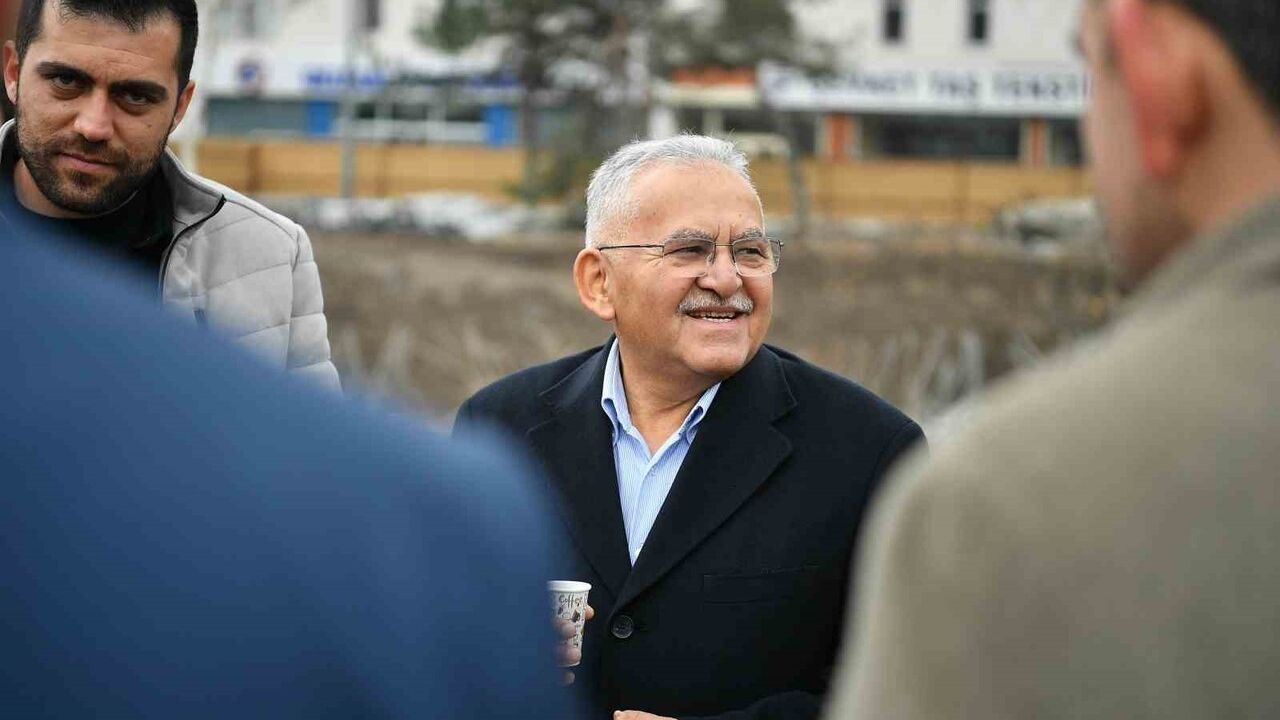 Büyükkılıç: Osman Kavuncu - DSİ Kavşağı’ndaki tramvay hattı 12 Aralık 2025'te aktarmasız hizmete giriyor