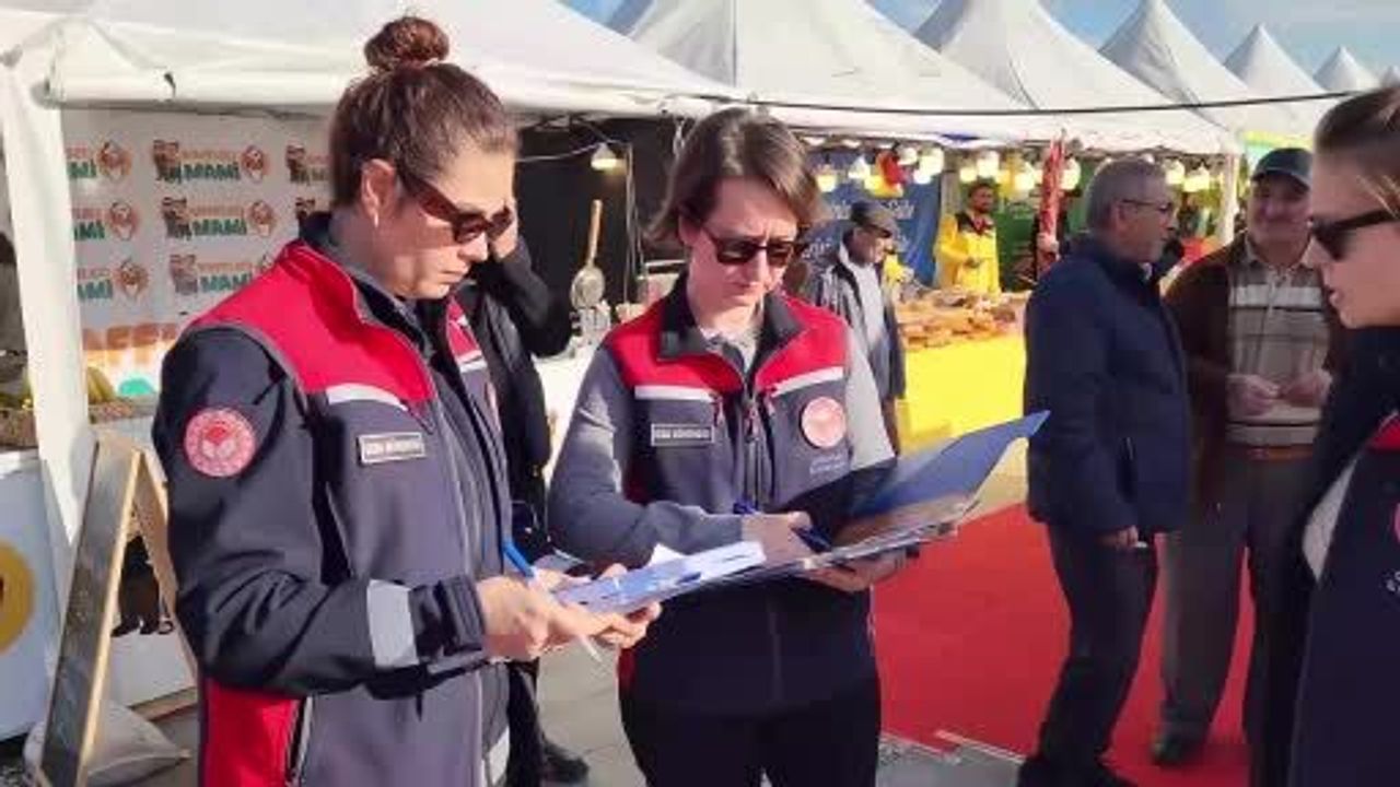 Çanakkale'de yöresel ürün festivalinde gıda denetimi: 15 numune laboratuvara gönderildi