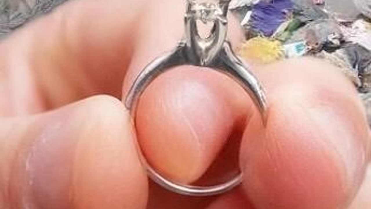 Canik Belediyesi otonom takip sistemiyle kayıp pırlantayı 1 saatte sahibine ulaştırdı