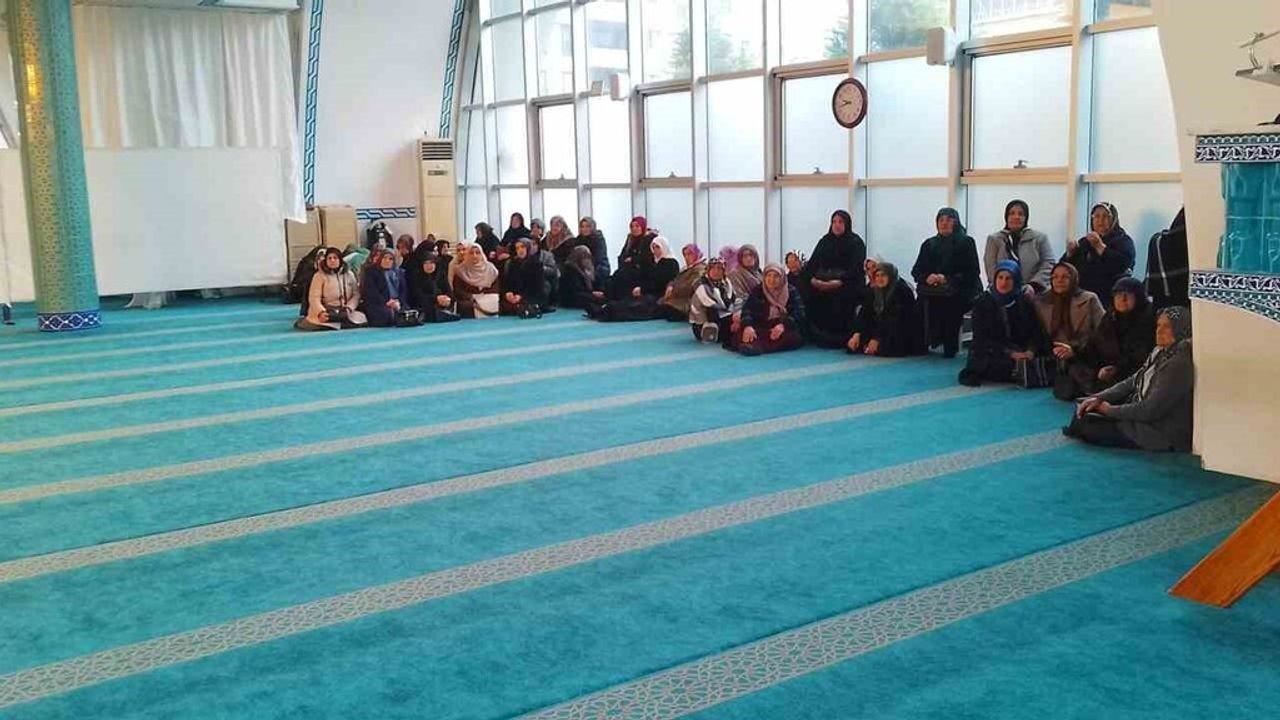 Çarşamba'da Umre Hazırlık Kursu: Yolculuk Öncesi Eğitim ve Uygulamalı Bilgilendirme