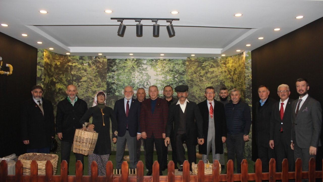 Çarşamba'nın Ekonomisi Masaya Yatırıldı: Saadet Partisi Heyeti Çarşamba Ticaret Borsası'nı Ziyaret Etti