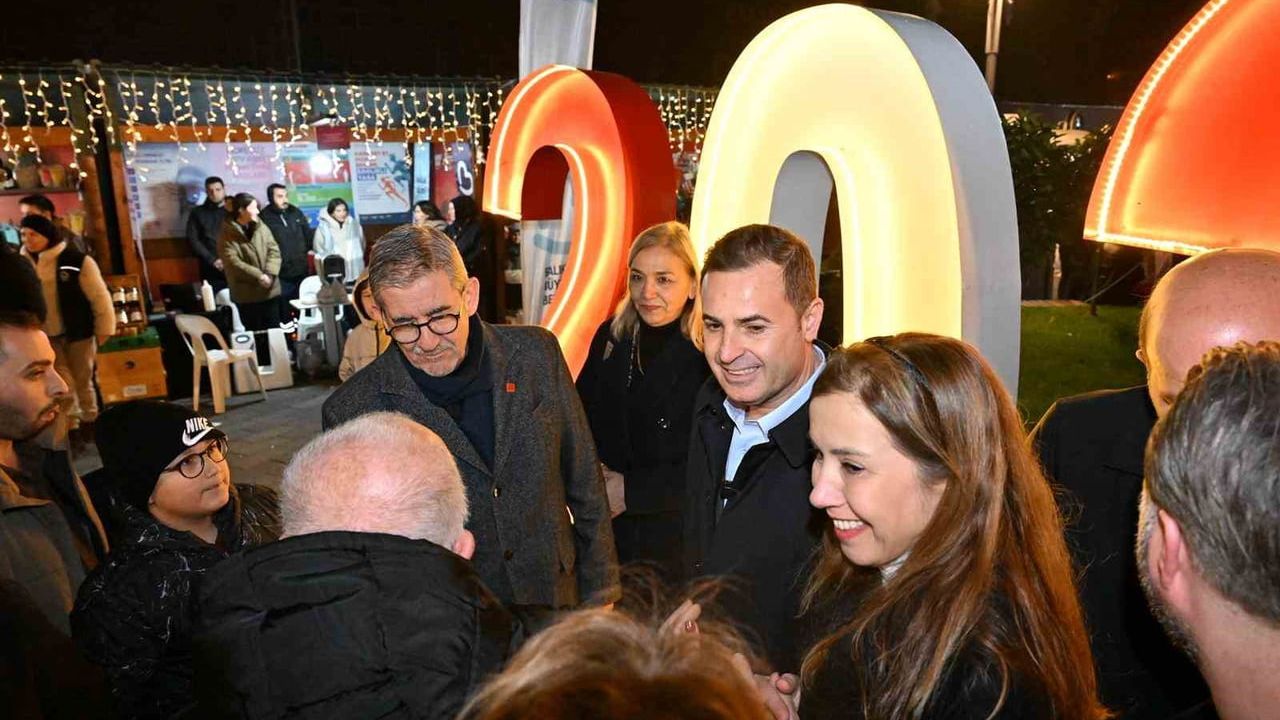 Çarşı 2026 Cumhuriyet Meydanı’nda açıldı: Kadın üreticiler 27-31 Aralık’ta 100 stantla yer alıyor