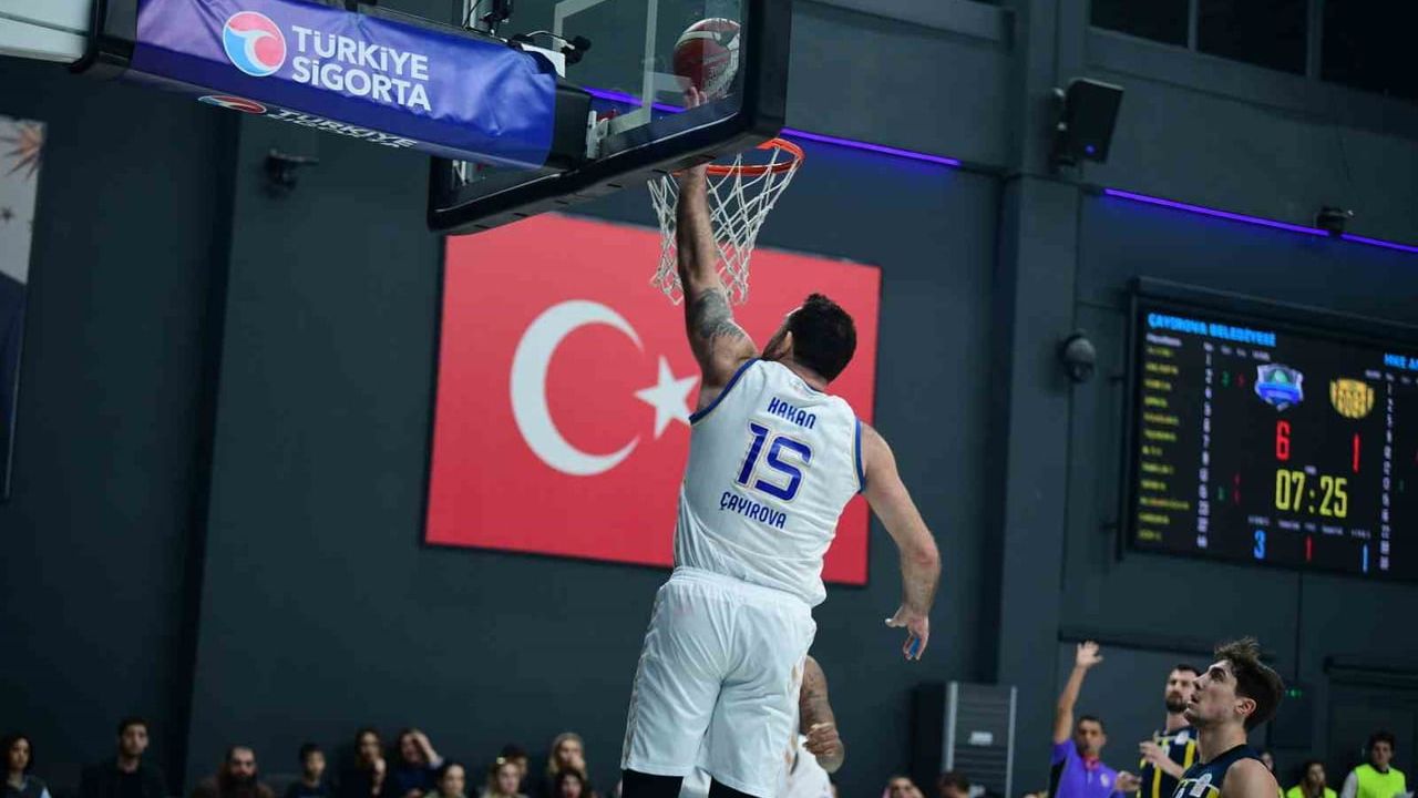 Çayırova Belediyesi, Türkiye Basketbol Ligi 17. haftasında MKE Ankaragücü'nü 96-72 mağlup etti