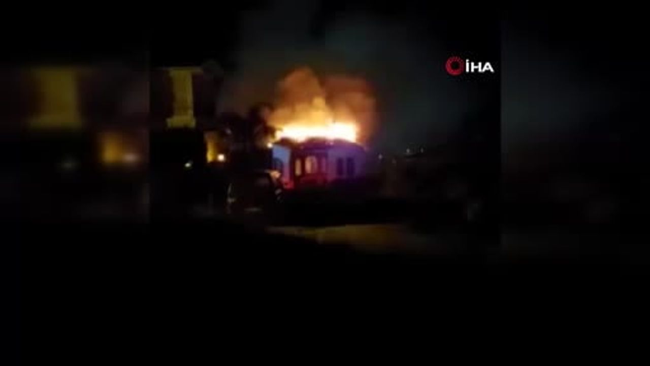 Çeşme Ovacık'ta Toskana Konakları'ndaki villada gece yangını kontrol altına alındı