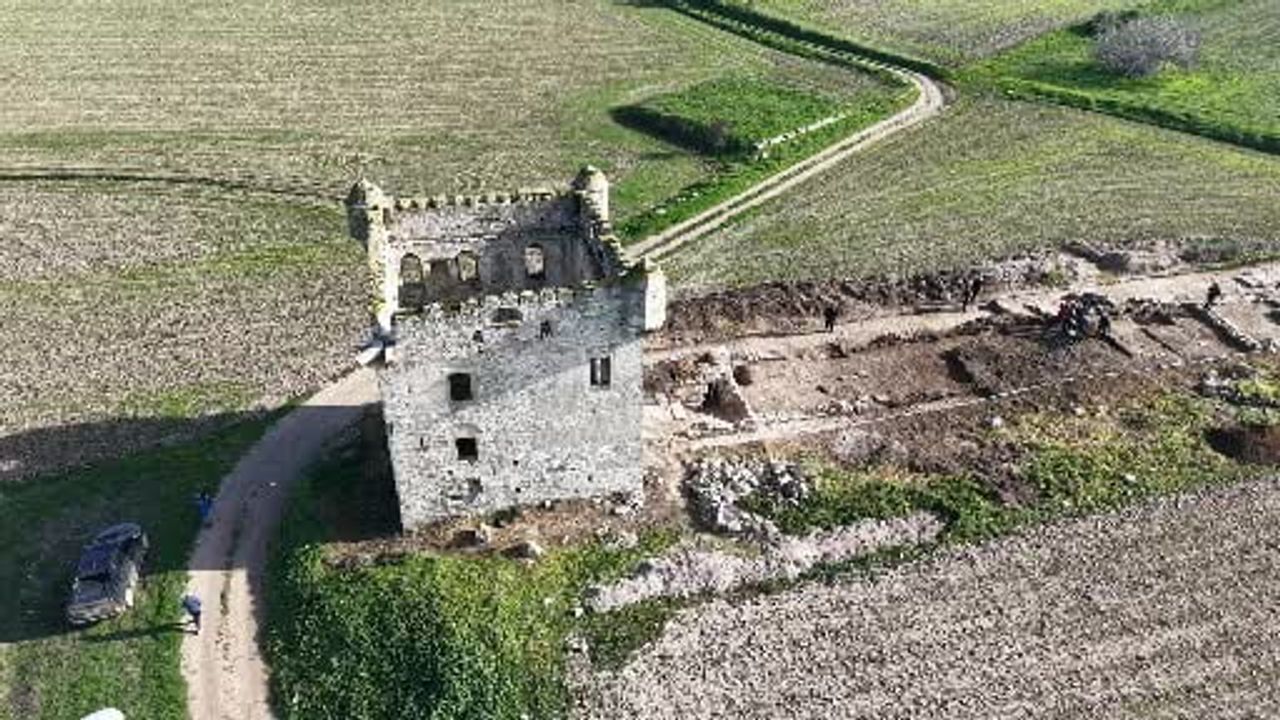 Cezayirli Hasan Paşa Köşkü’nde 2025 kazı ve temizlik çalışmaları sürüyor