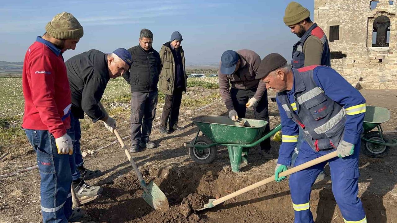 Cezayirli Hasan Paşa Köşkü'nde 2025 kazı ve temizlik çalışmaları sürüyor