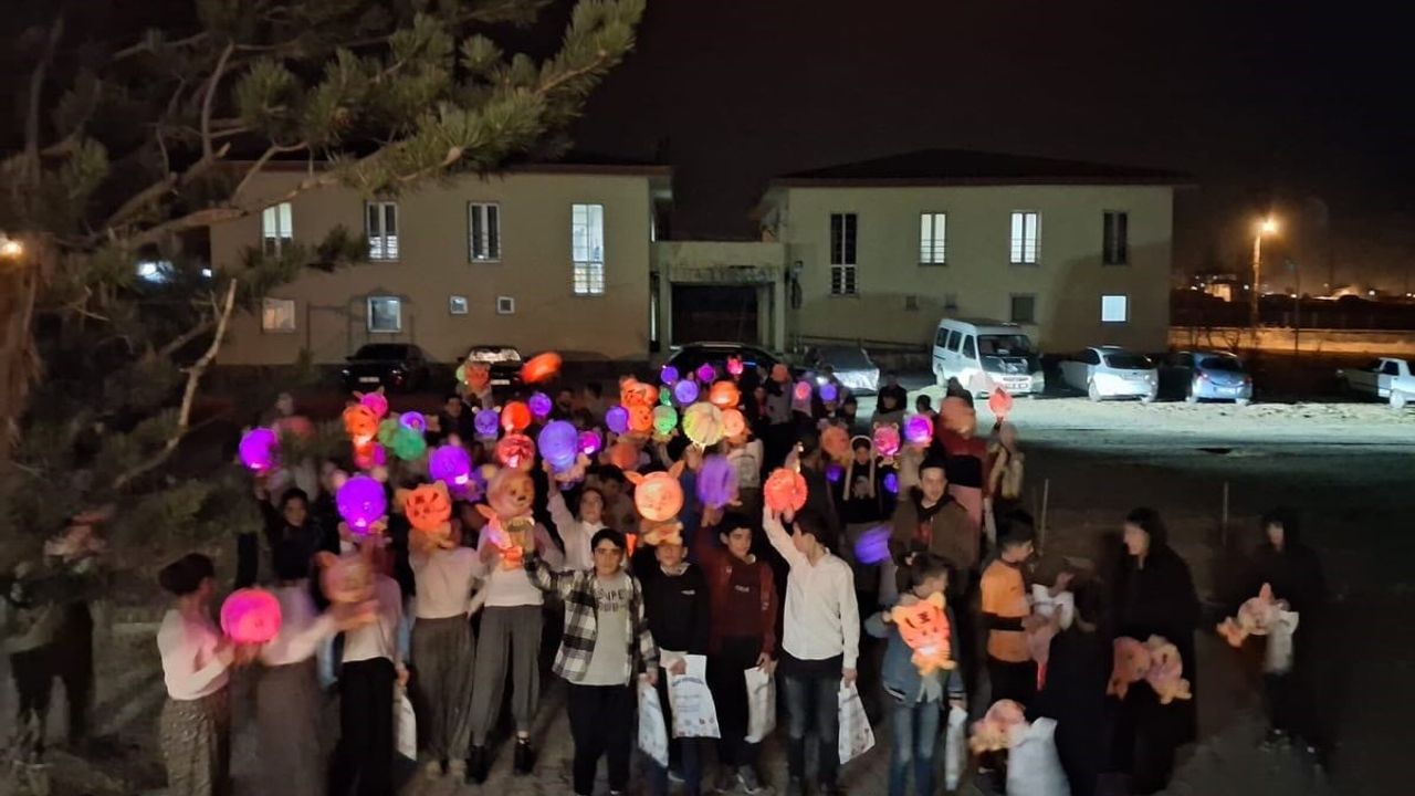 Çıldır Yatılı Bölge Ortaokulu'nda Konya'nın Şivlilik Geleneği Yaşatıldı