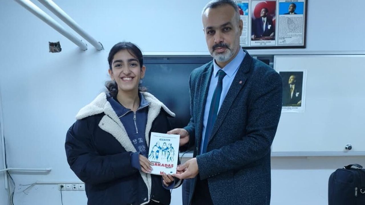 Cizre’de Metin Özmen ile 'Başarıda Arkadaş Seçimi' konferansı