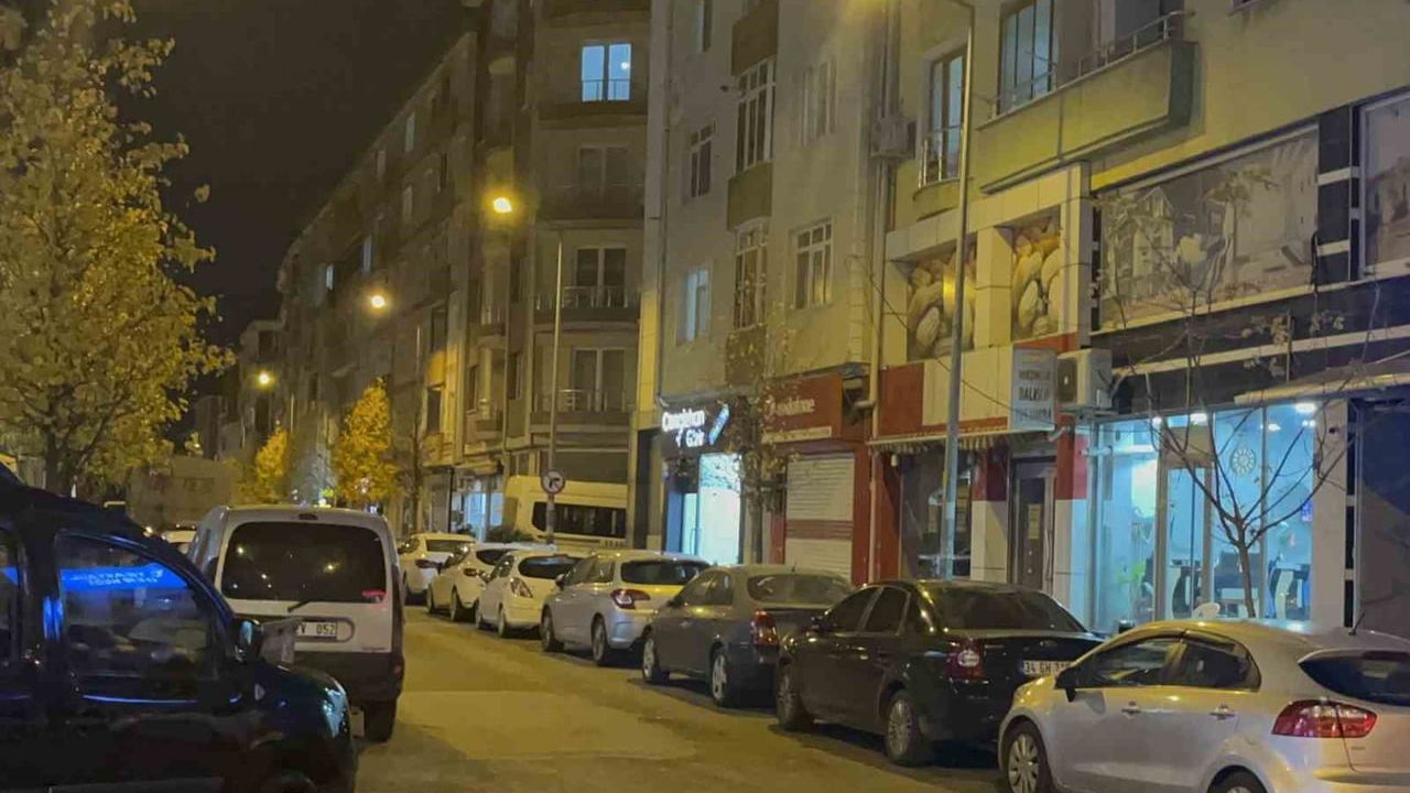 Çorlu'da trafik kazası: 9 yaşındaki çocuğun ayağı hafif ticari aracın tekerleğiyle ezildi