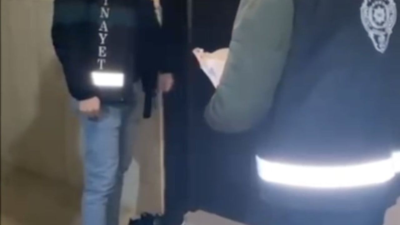 Çorum merkezli 'senet hilesi'yle araç dolandırıcılığı operasyonunda 7 tutuklama