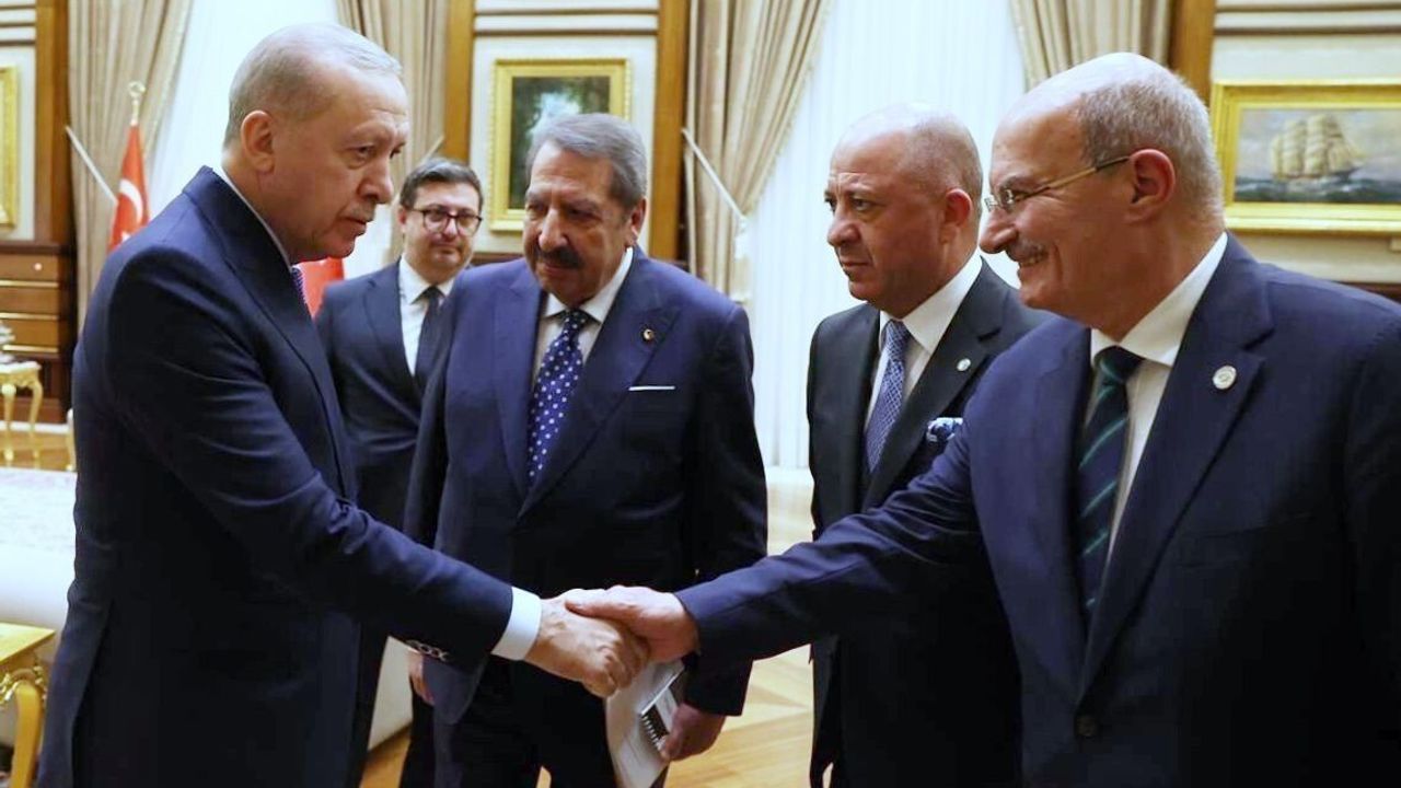 Cumhurbaşkanı Erdoğan, Ankara'nın ekonomi aktörlerini Külliye'de kabul etti