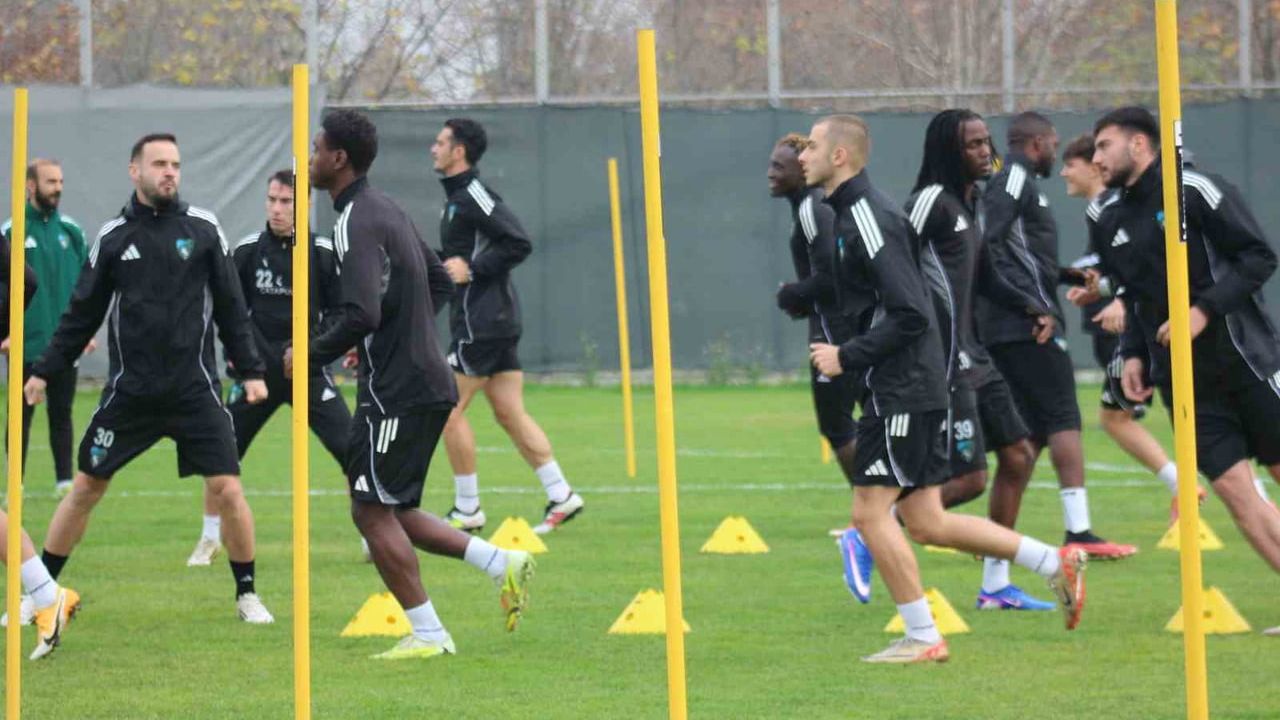 Darko Churlinov: "Son 2-3 maçta kendimi buldum" — Kocaelispor'da adaptasyon ve kupa hazırlığı