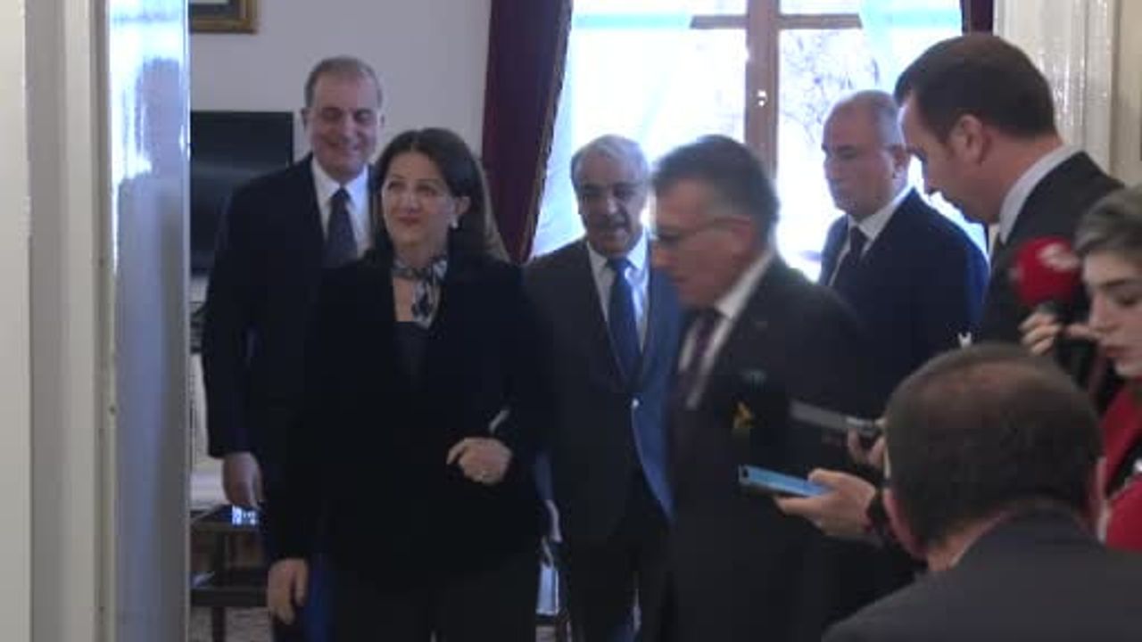 DEM Parti'nin AK Parti ziyareti: Hukuki zemine ve toplumsal uzlaşıya vurgu