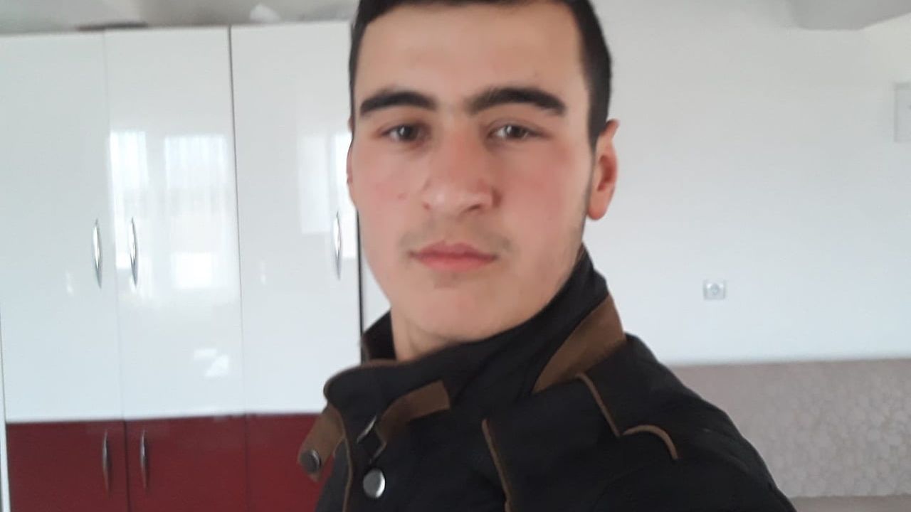 Denizli Acıpayam'da yem kırma makinesinde çalışma sırasında 26 yaşındaki genç yaşamını yitirdi