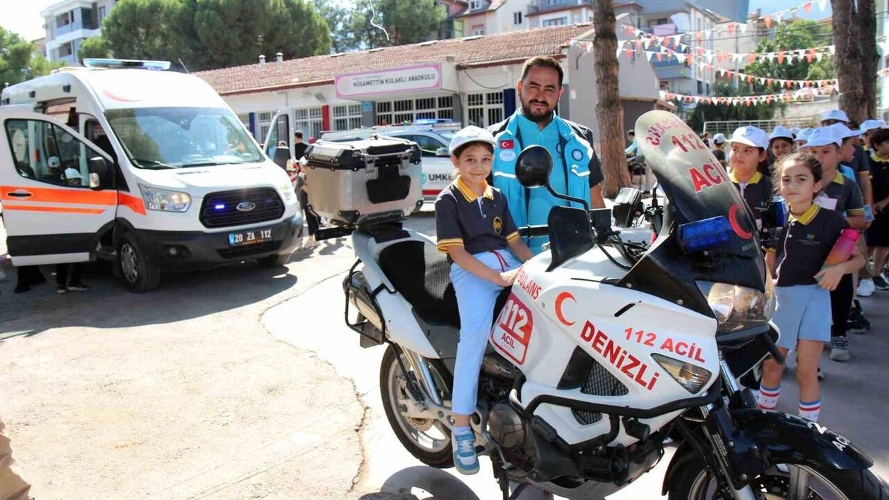 Denizli'de 2025'te 475.645 çağrı değerlendirildi, 104.340 hastaya 112 ambulans hizmeti verildi