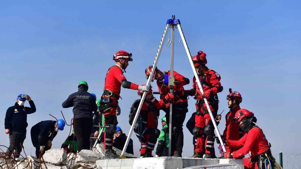 Denizli’de 5.6 büyüklük deprem senaryolu yerel düzey tatbikat gerçekleştirildi
