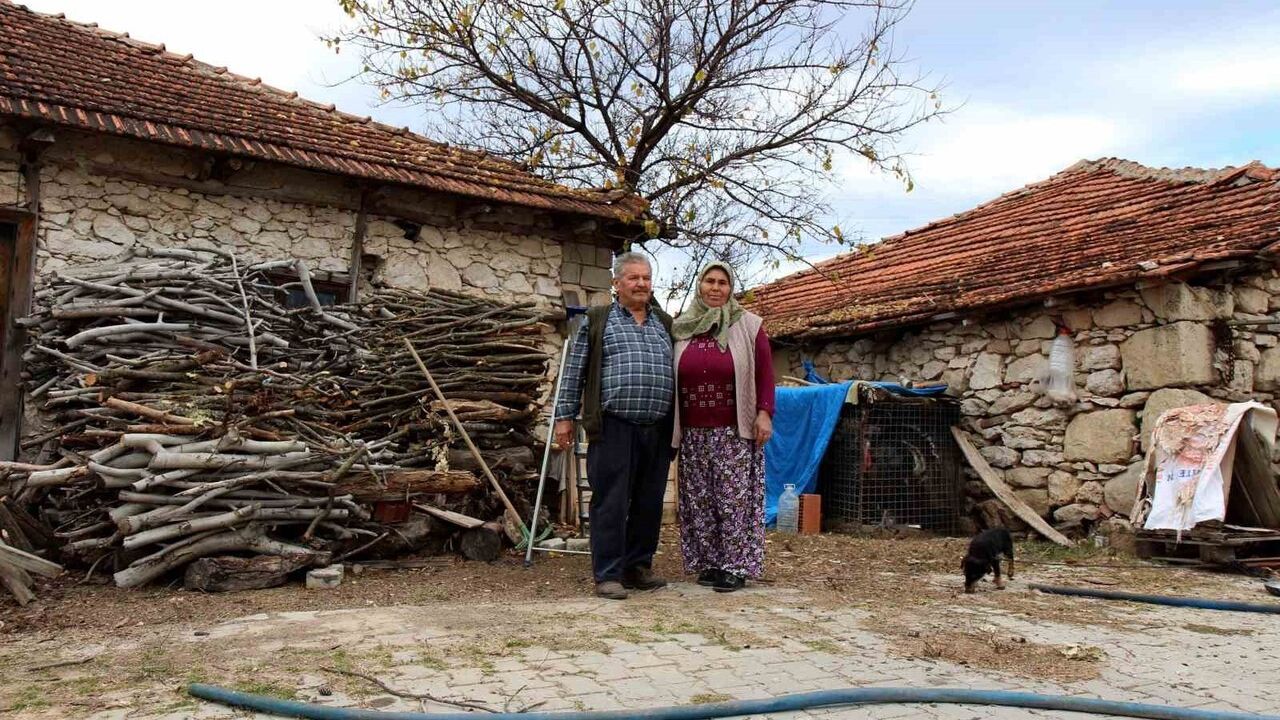 Denizli'de 68 yaşındaki adam, iki kez kurtaran 112 ekiplerini düzenli ziyaret ediyor