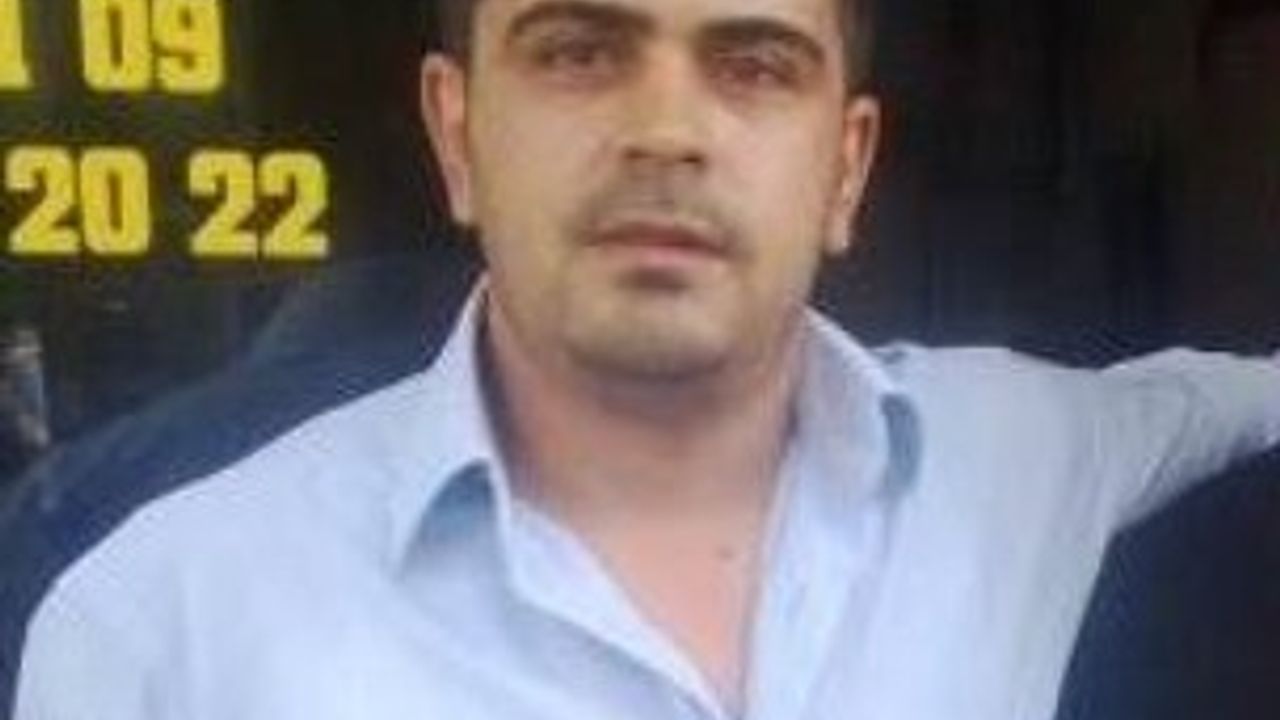 Denizli'nin Acıpayam ilçesinde ev yangını: İçeride mahsur kalan kişi hayatını kaybetti