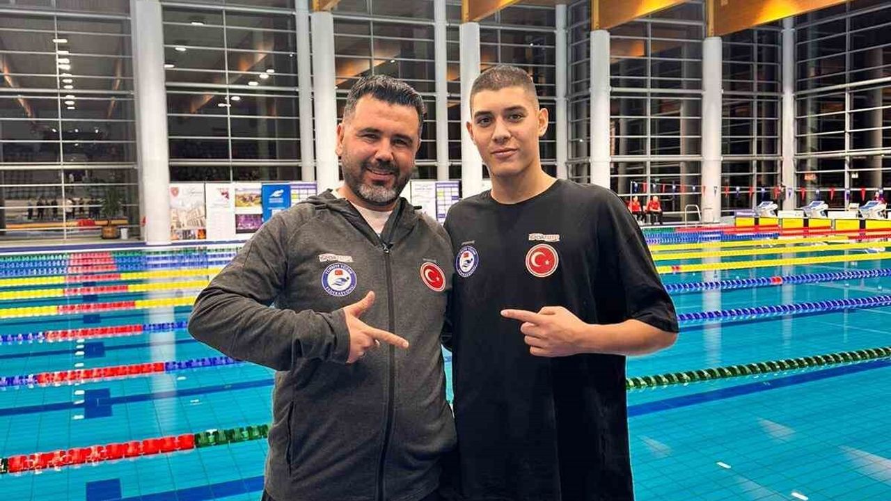 Denizlili İbrahim Burhan'ın katkısıyla Türkiye, Macaristan'da ikinci oldu