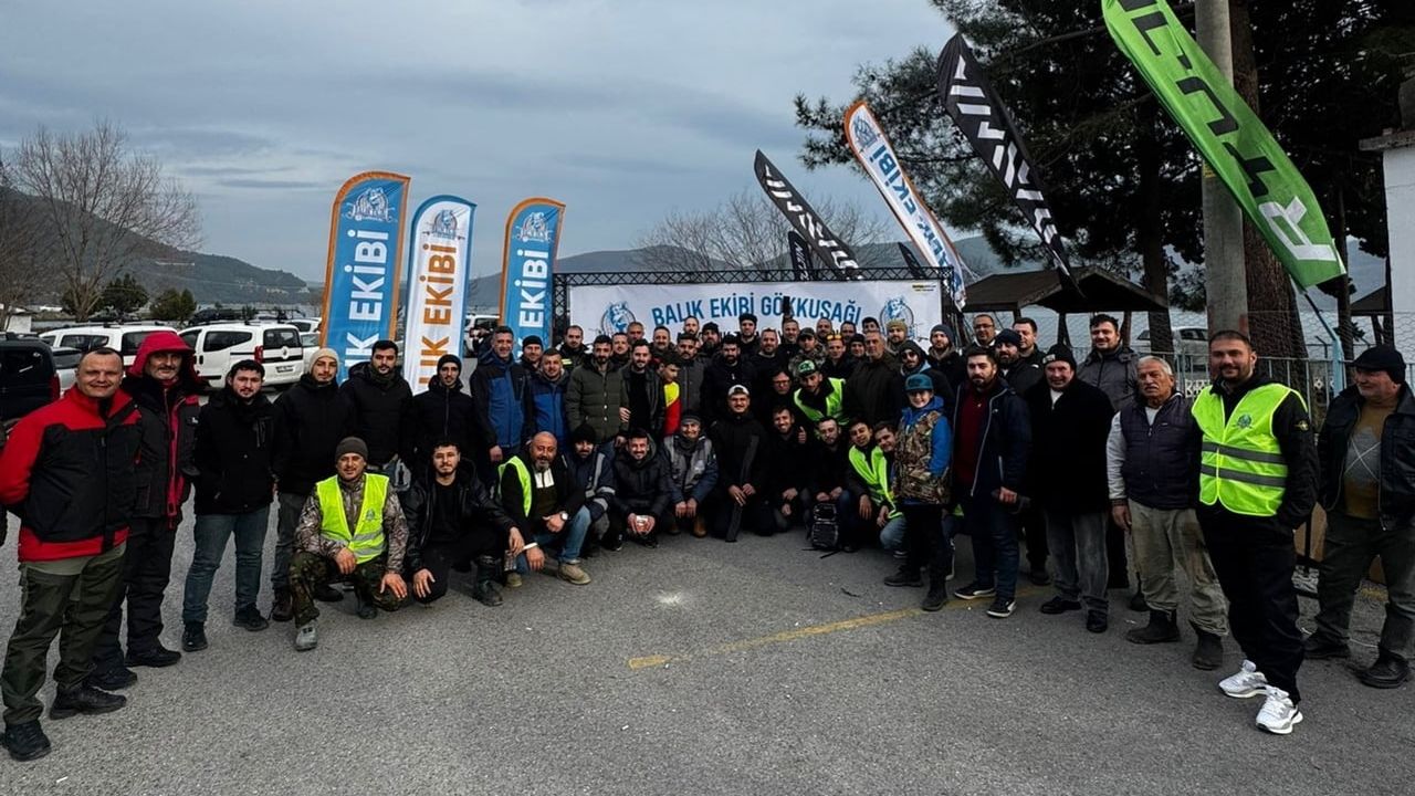 Derbent Barajı'nda 300 Amatör Balıkçının Katıldığı Gökkuşağı Alabalık Yarışması