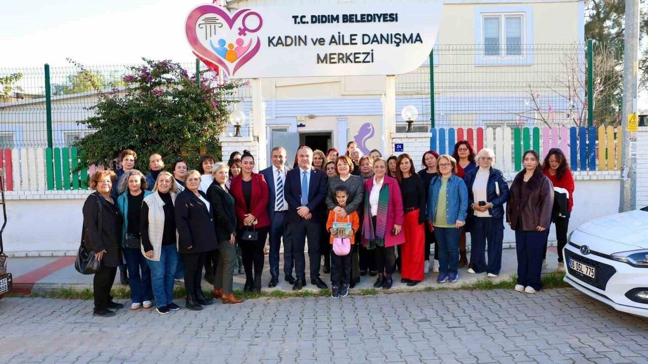 Didim Kadın Meclisi Aralık Toplantısı Didim Kadın ve Aile Danışma Merkezi’nde Yapıldı