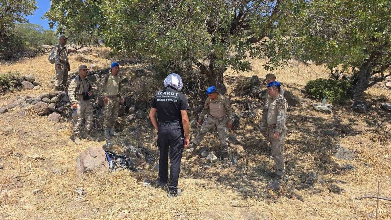 Dikili Çandarlı’da 5 aydır kayıp olan 85 yaşındaki Memet Ayrıldı hâlâ bulunamadı