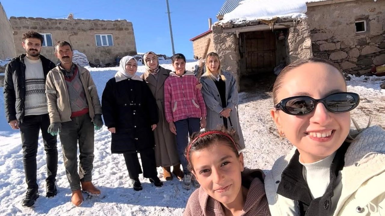 Diyadin'de Mutlu Ortaokulu'nda veli ziyaretleriyle eğitim iş birliği güçleniyor